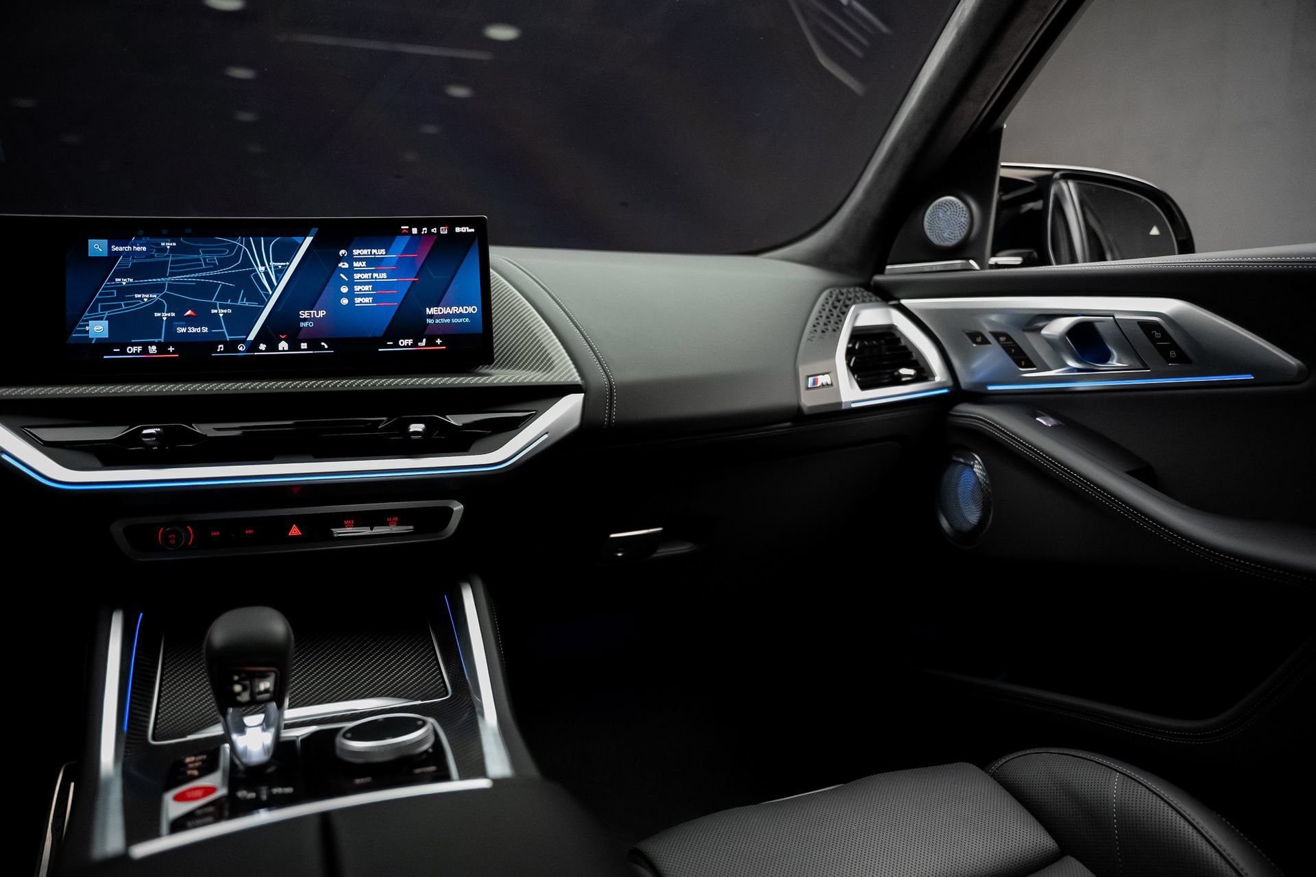 Used 2025 BMW XM AWD/4WD image 41