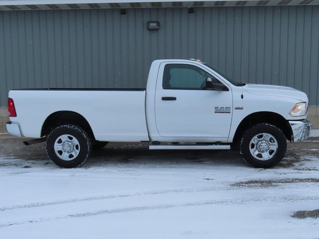Used 2017 RAM 3500 Tradesman w/ Chrome Appearance Group image 2