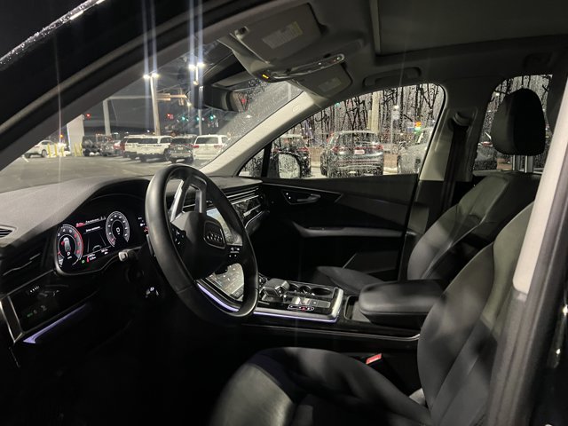 Used 2022 Audi Q7 3.0T Premium w/ Convenience Package image 5