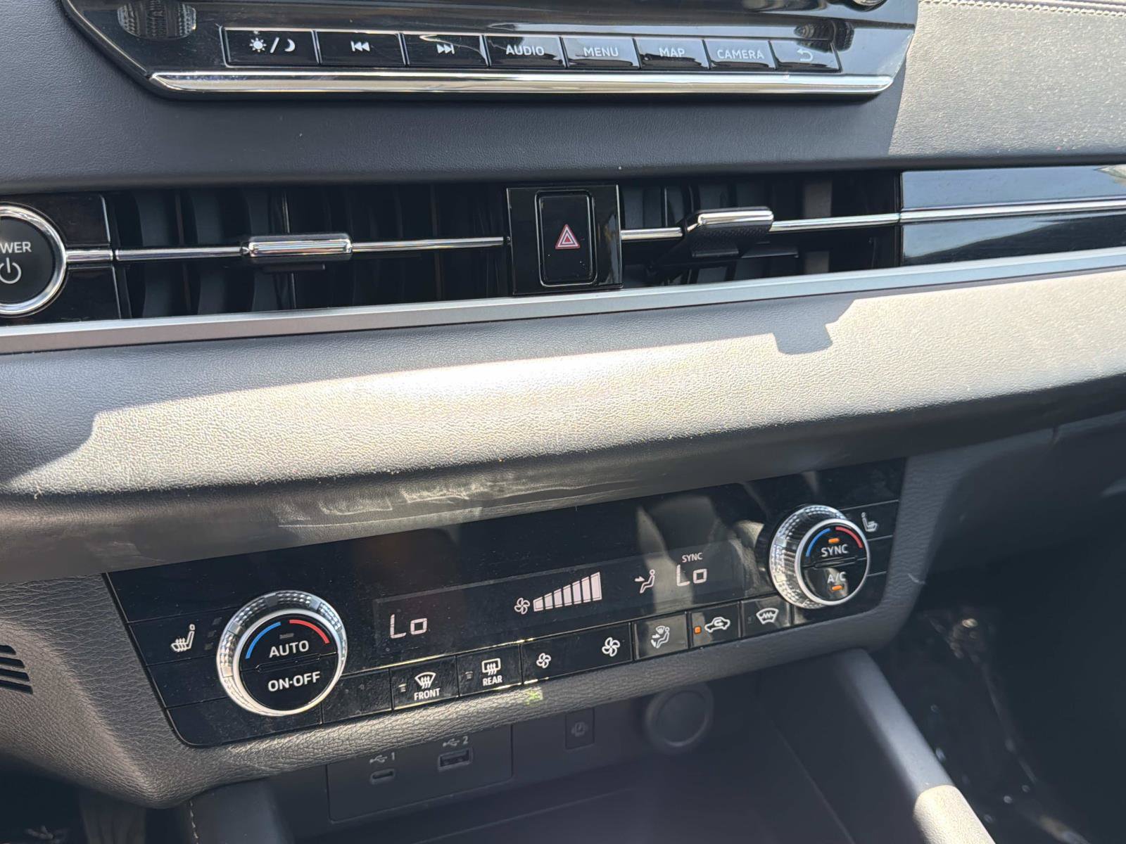 Used 2024 Mitsubishi Outlander 4WD Plug-In Hybrid image 22