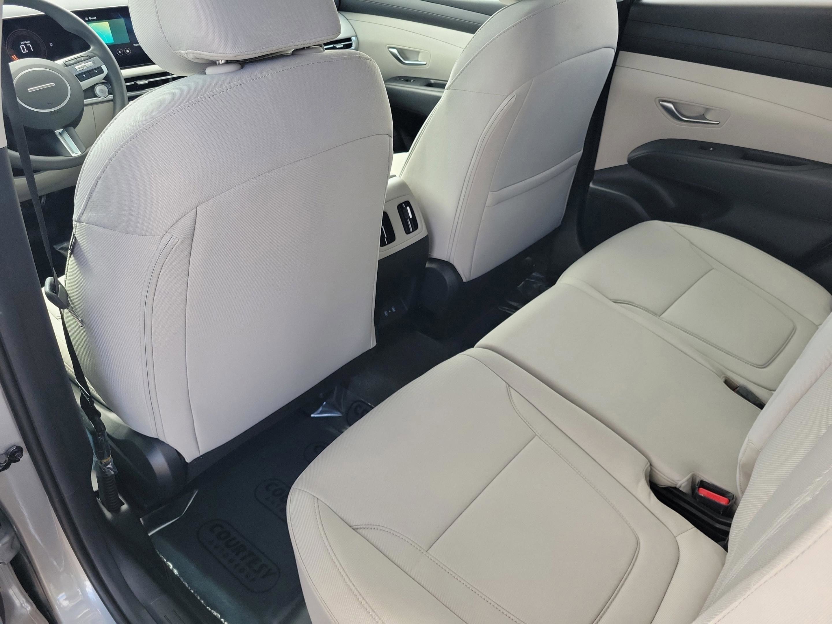 New 2026 Hyundai Tucson SEL image 27
