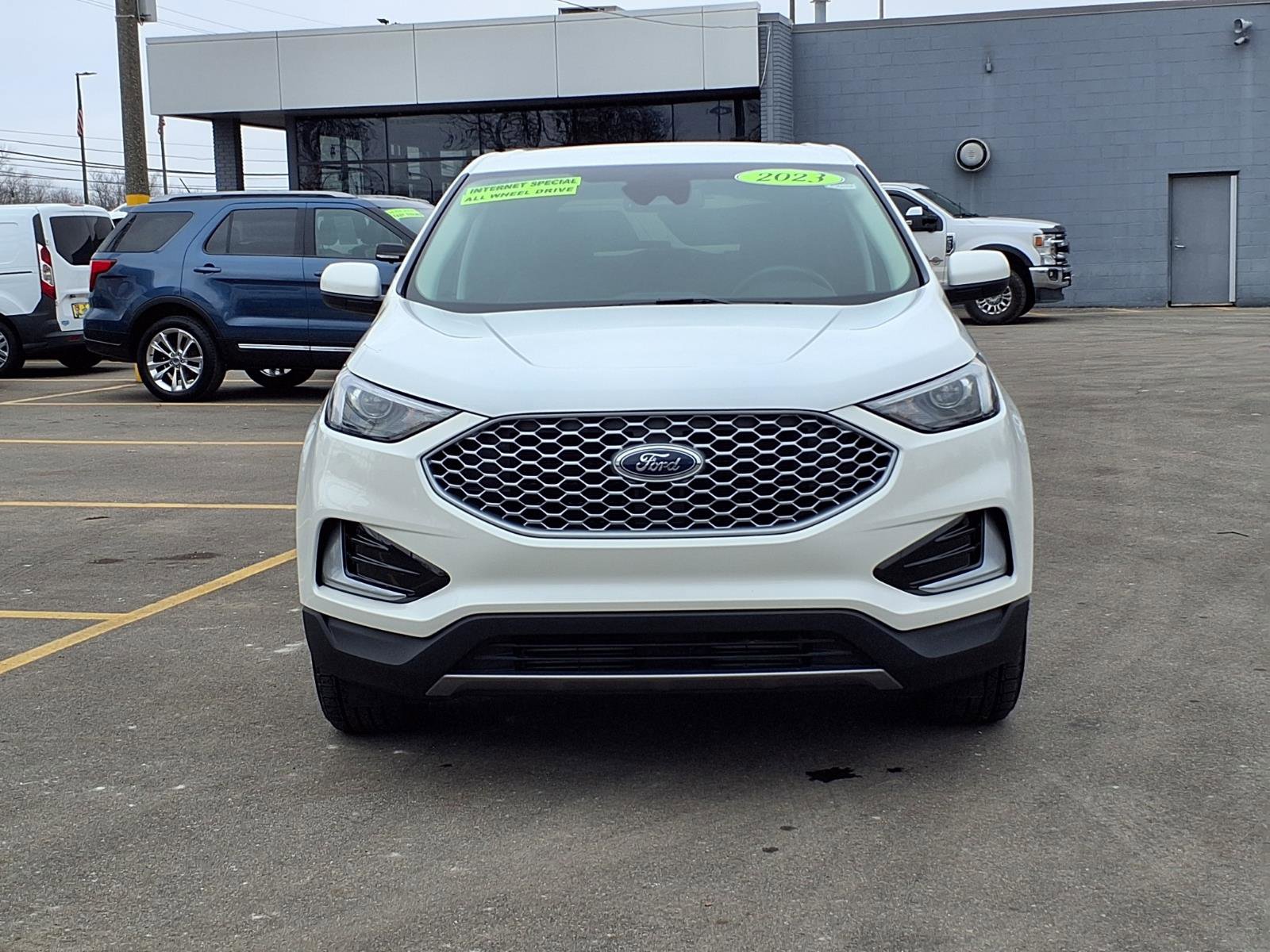 Used 2023 Ford Edge SEL AWD/4WD image 24