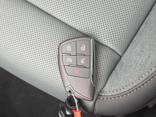 New 2026 GMC Terrain AT4 w/ Convenience Package III image 40