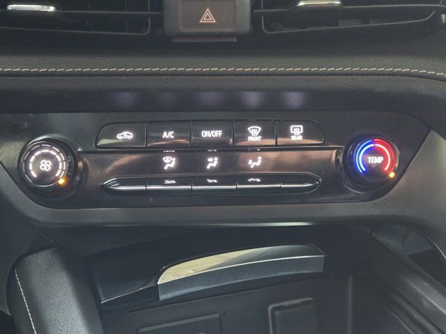 Used 2022 Buick Envision Preferred w/ Sport Touring Package FWD image 18