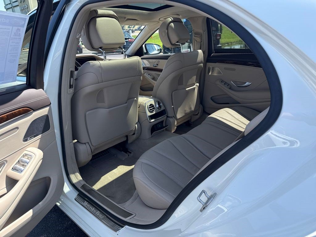 Used 2015 Mercedes-Benz S 550 4MATIC Sedan image 15