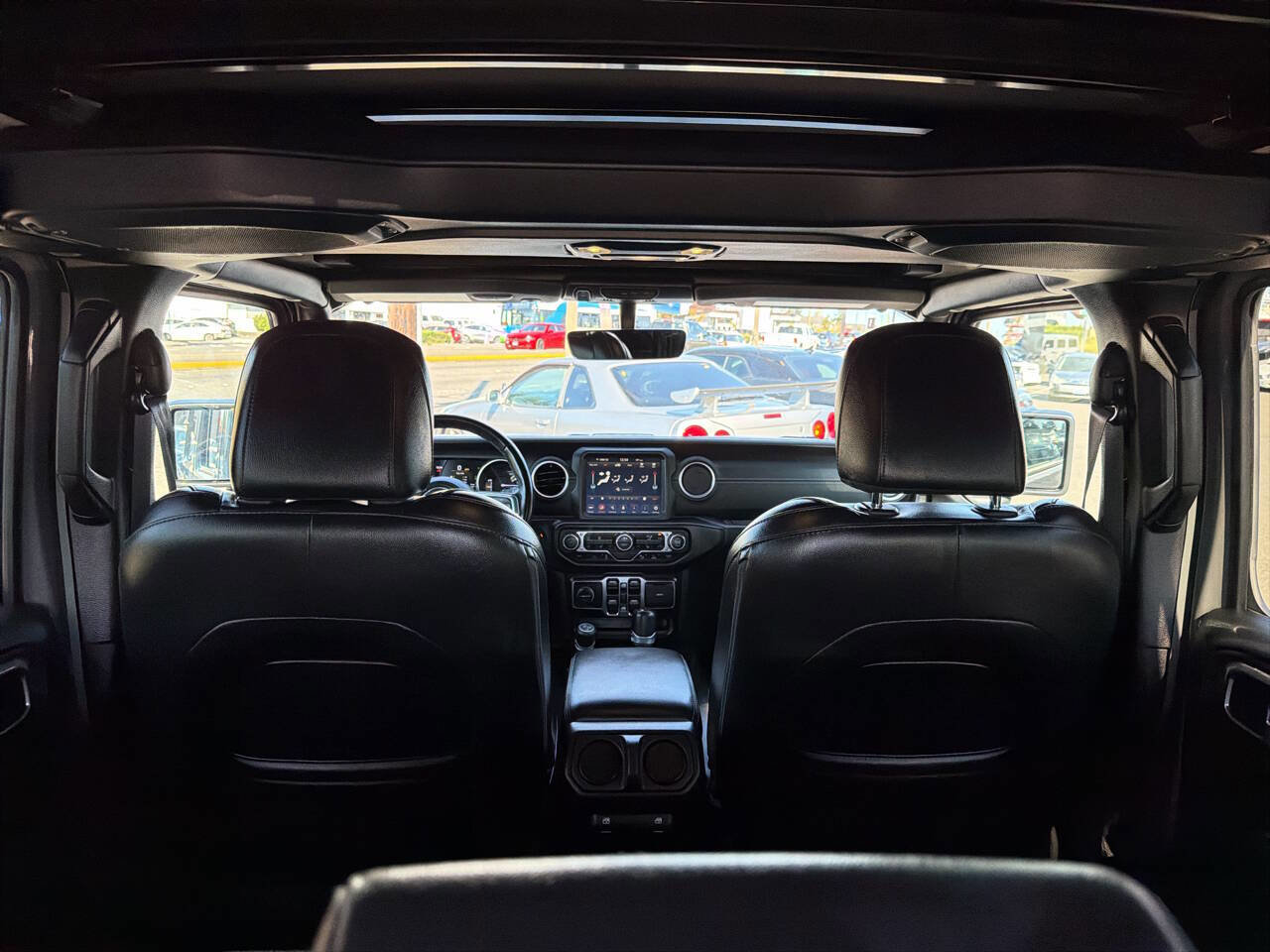 Used 2021 Jeep Wrangler Unlimited Sahara w/ Cold Weather Group image 11