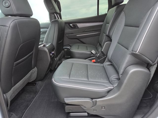 Used 2026 Buick Enclave Sport Touring w/ Power Package AWD/4WD image 52