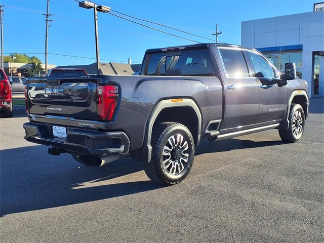 Used 2024 GMC Sierra 2500 Denali Ultimate image 17