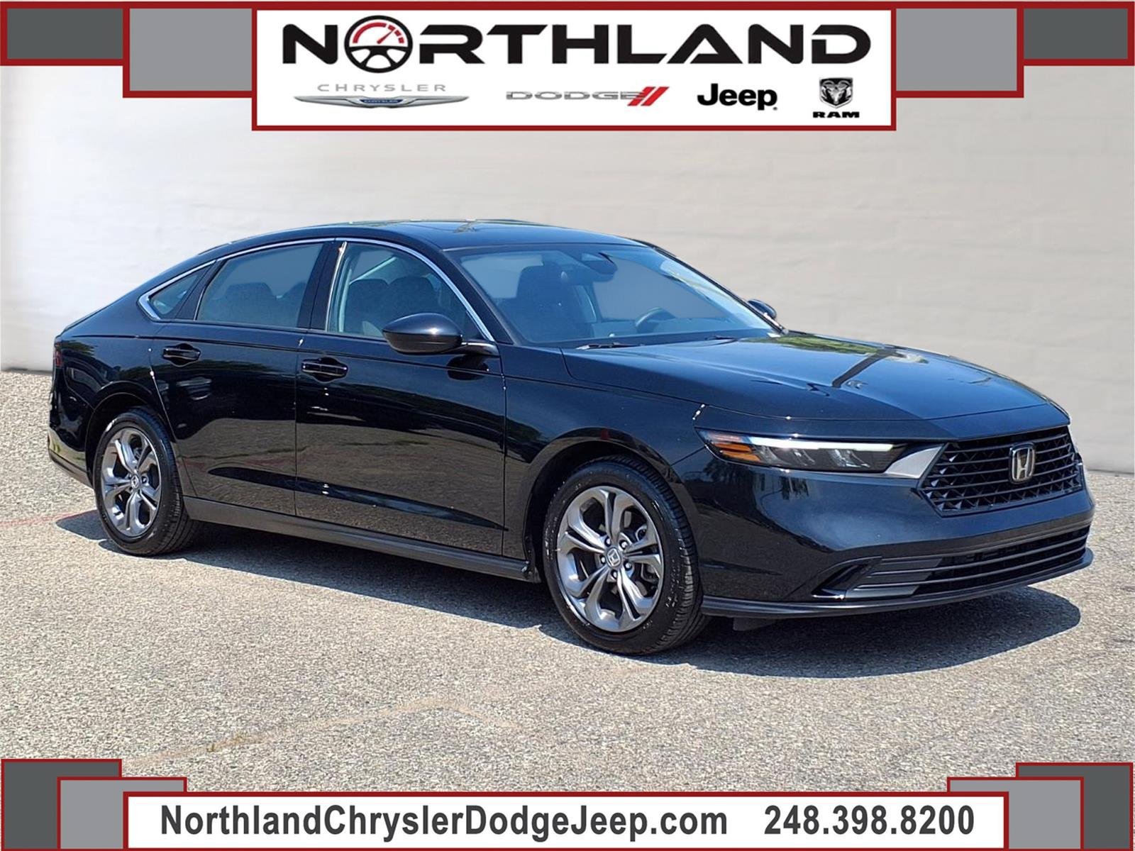 Used 2024 Honda Accord EX image 1