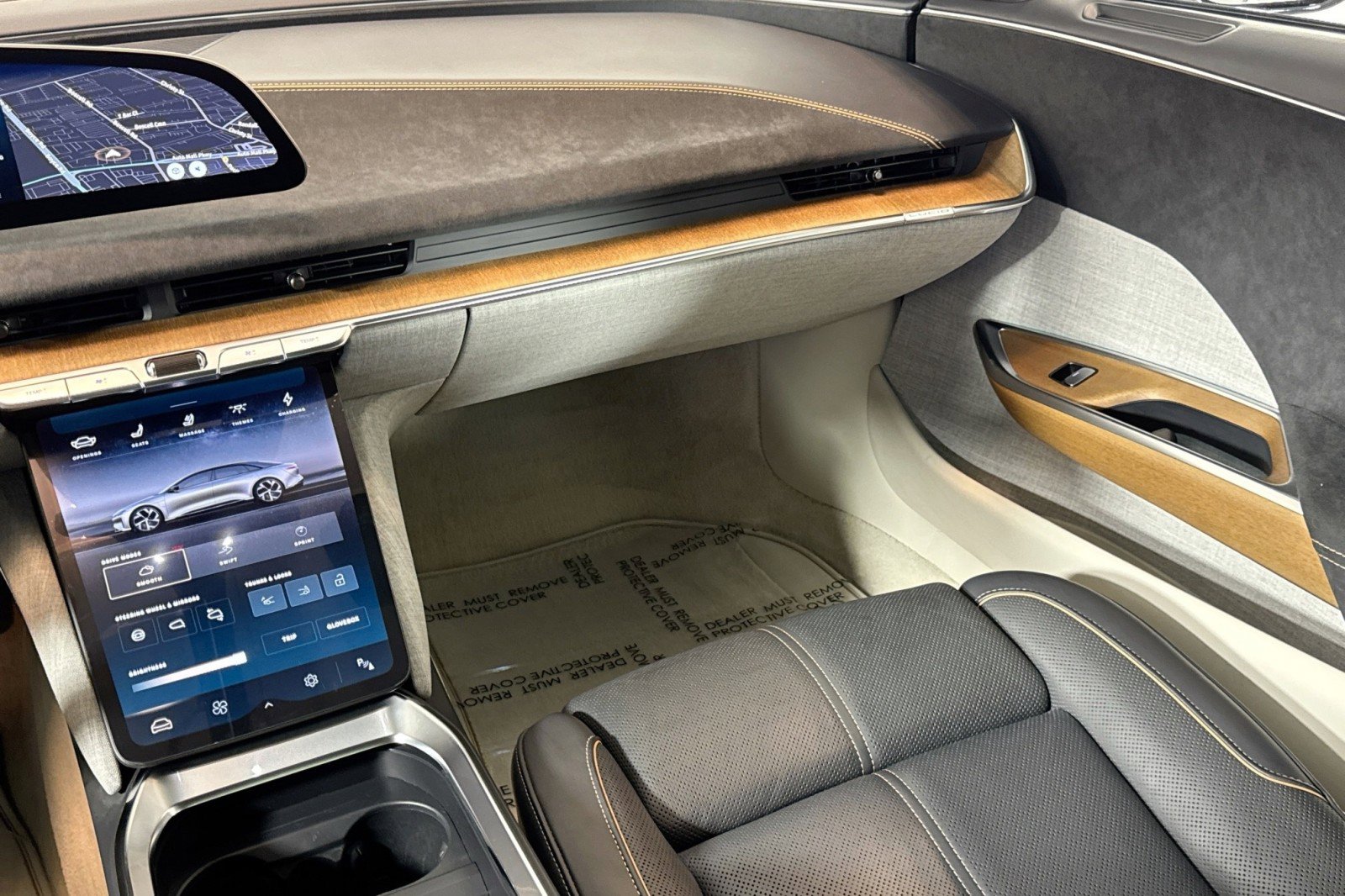 Used 2022 Lucid Air Grand Touring image 20