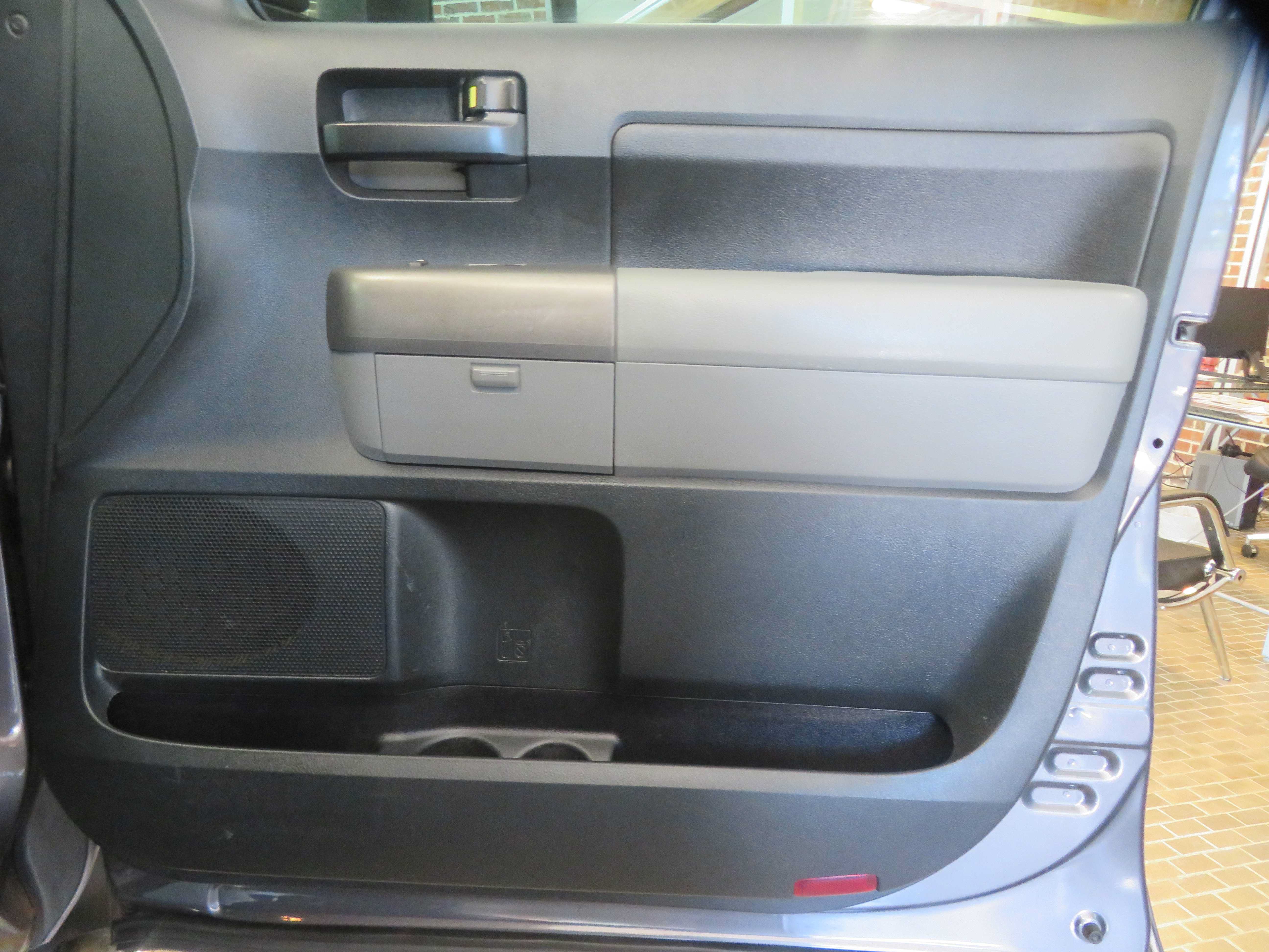 Used 2012 Toyota Tundra 4x4 Double Cab w/ Tow Pkg image 21