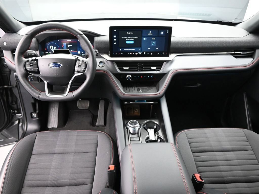 Used 2025 Ford Explorer ST-Line w/ Premium Package image 22