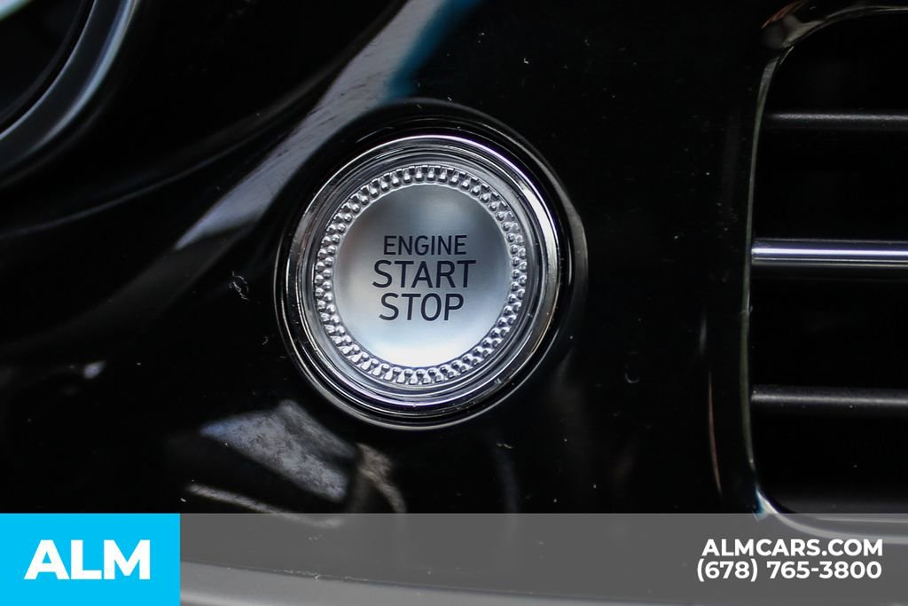 Used 2025 Genesis G70 2.5T AWD/4WD image 28