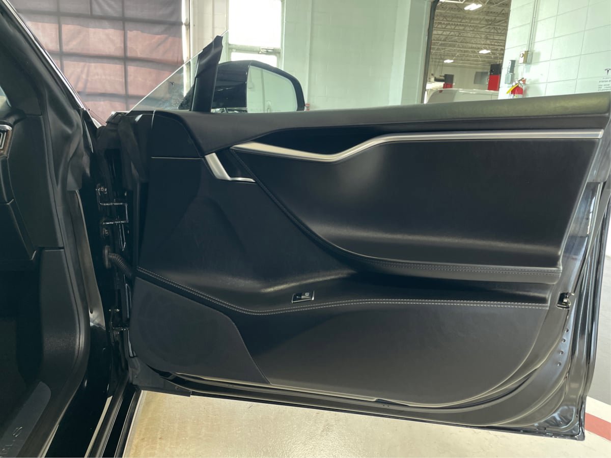 Used 2017 Tesla Model S 90D AWD/4WD image 27