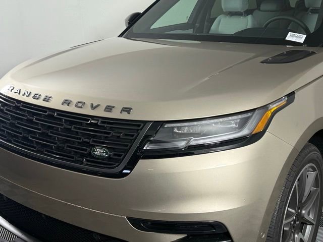 New 2026 Land Rover Range Rover Velar Dynamic SE image 13