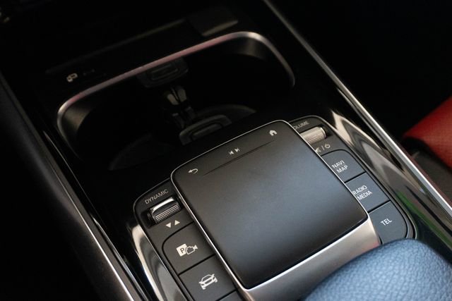 Used 2023 Mercedes-Benz GLA 250 4MATIC image 24