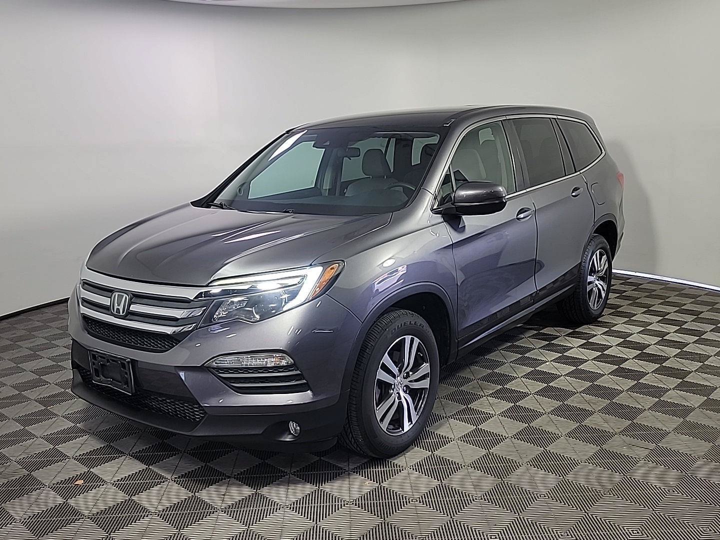 Used 2016 Honda Pilot EX image 11