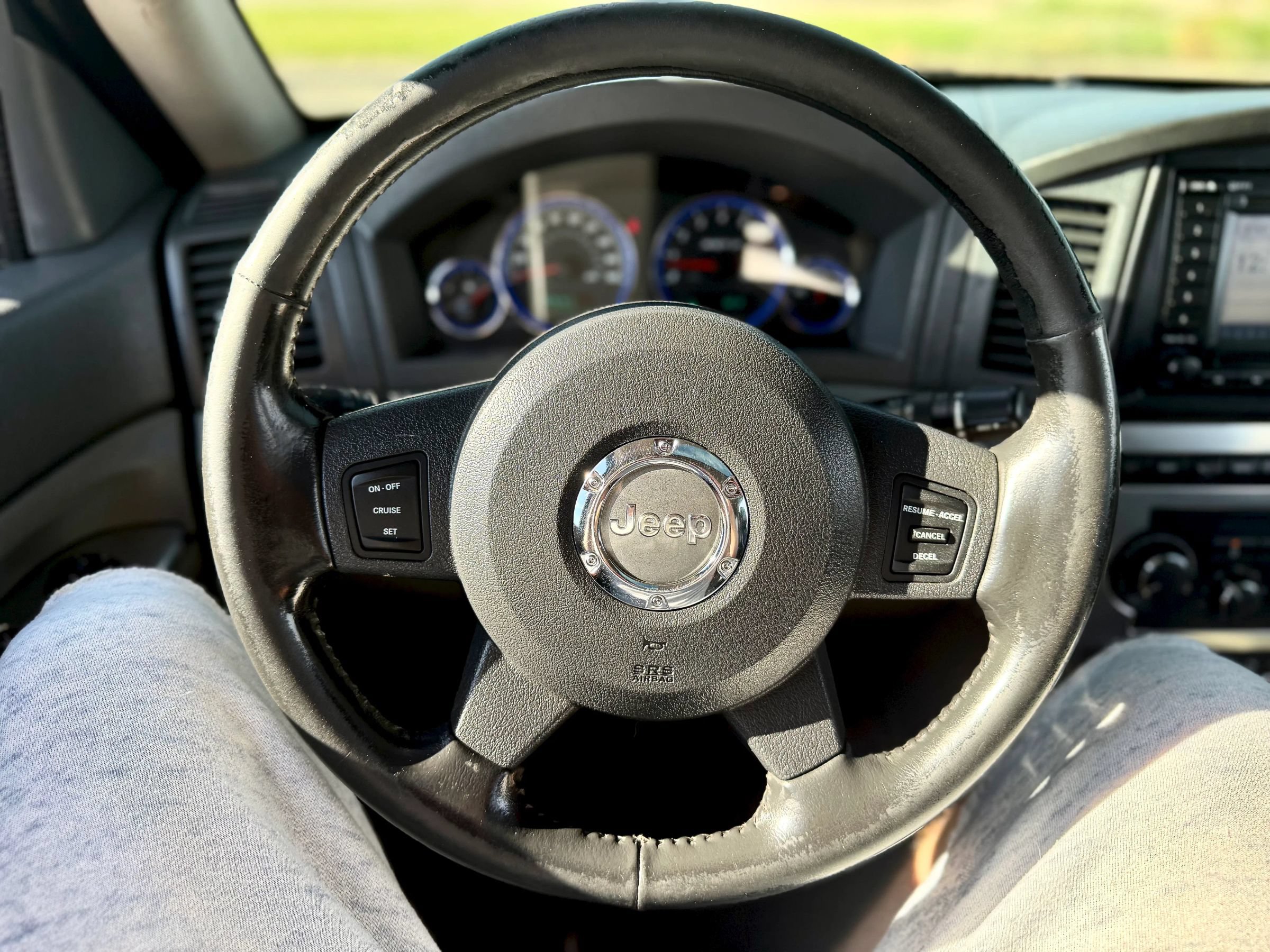 Used 2007 Jeep Grand Cherokee SRT8 w/ SRT Option Group I AWD/4WD image 27