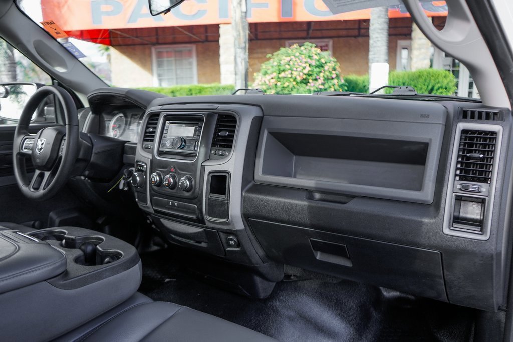 Used 2017 RAM 1500 Tradesman w/ Chrome Appearance Group image 26