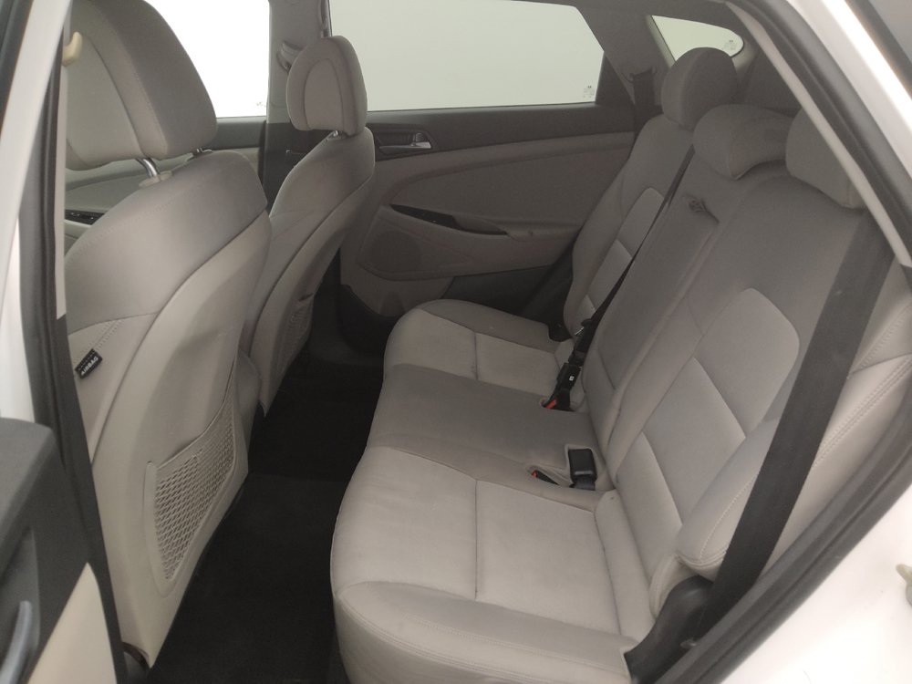 Used 2016 Hyundai Tucson SE w/ Option Group 02 FWD image 18