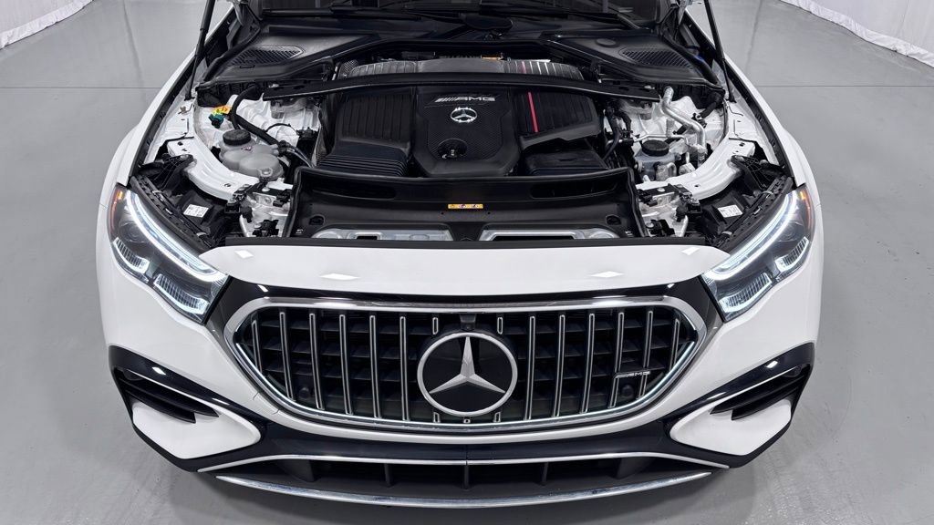 Certified 2025 Mercedes-Benz E 53 AMG e 4MATIC Sedan image 29