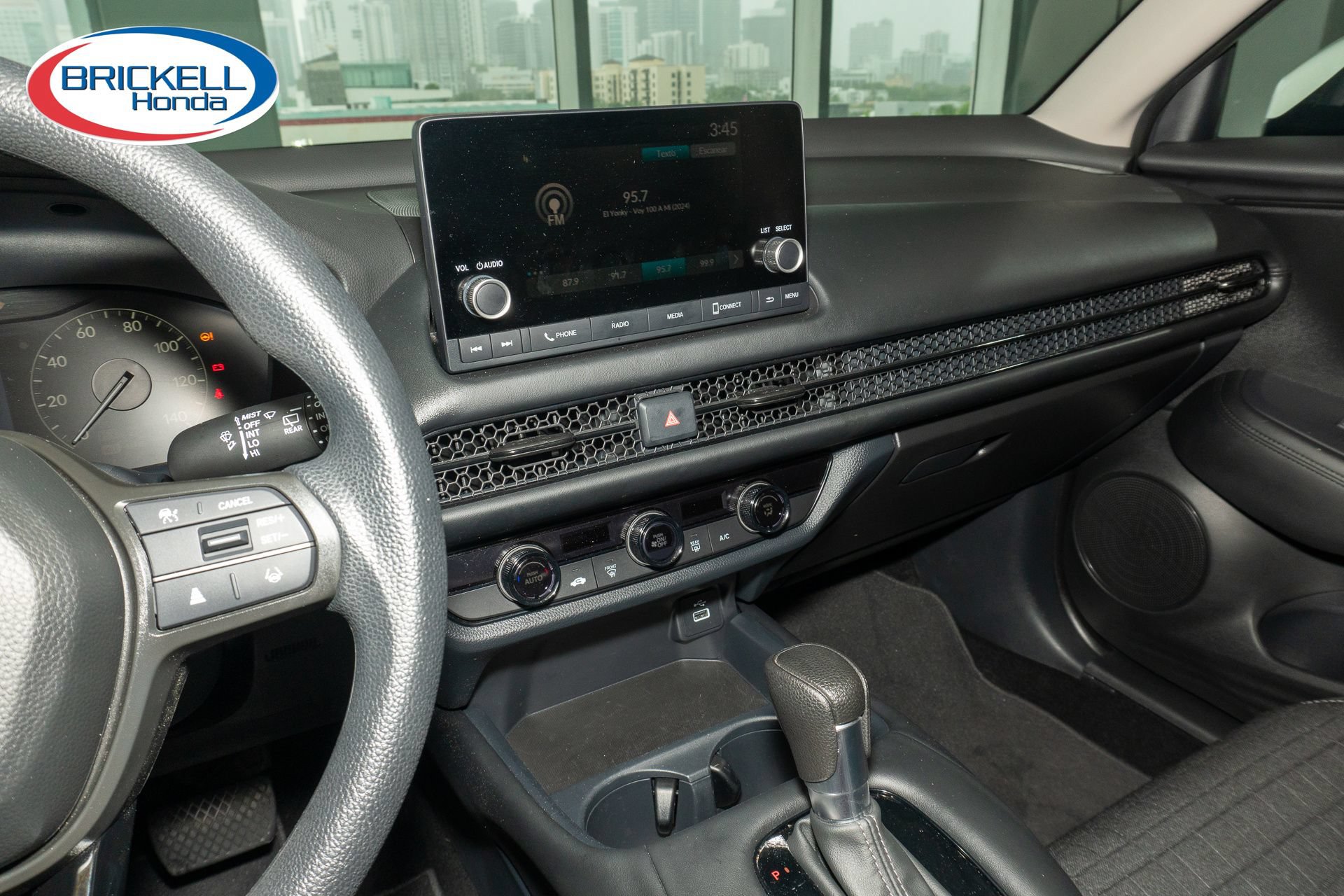 Used 2025 Honda HR-V LX image 38