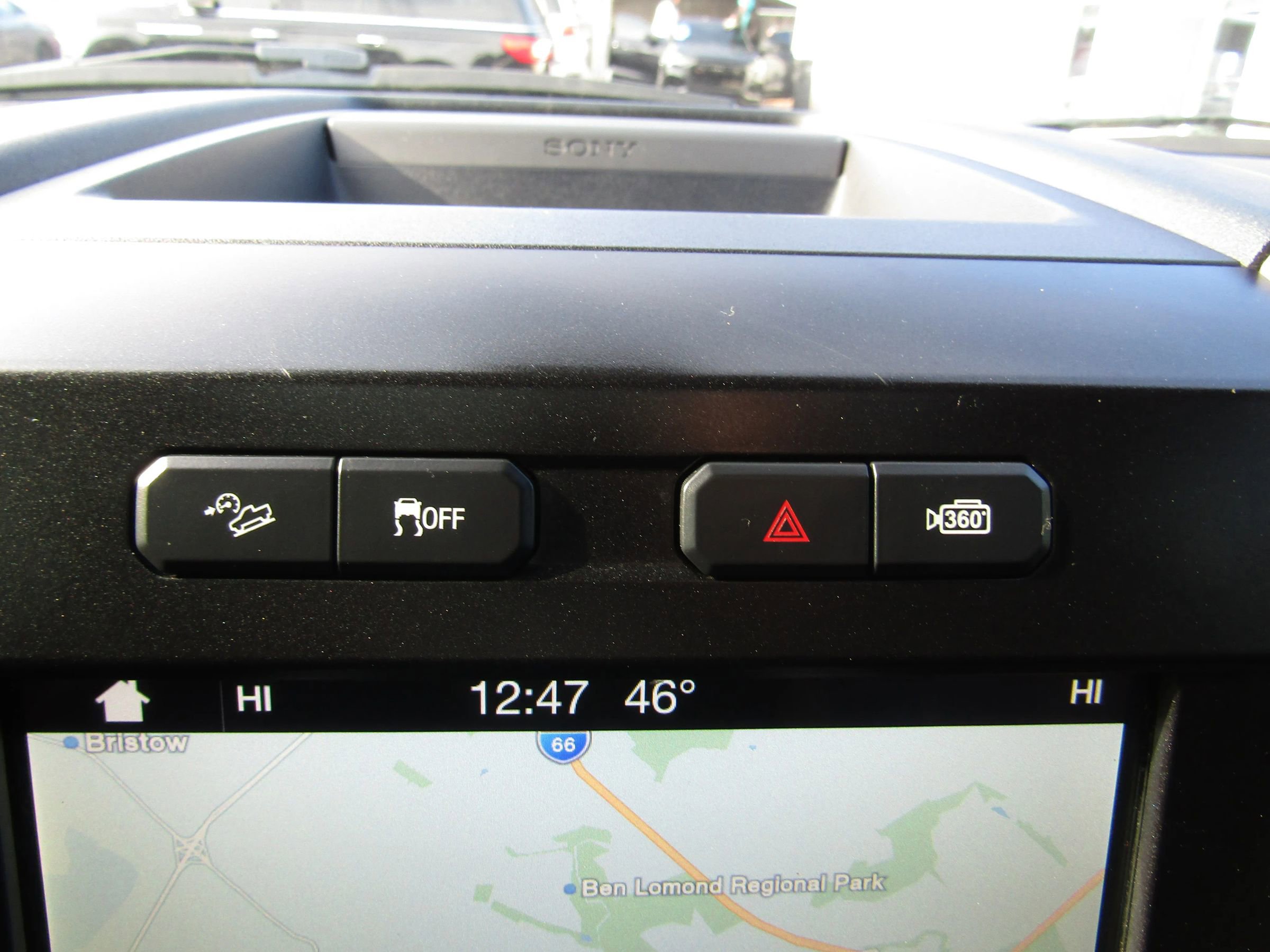 Used 2016 Ford F150 Platinum w/ Equipment Group 701A Luxury image 35