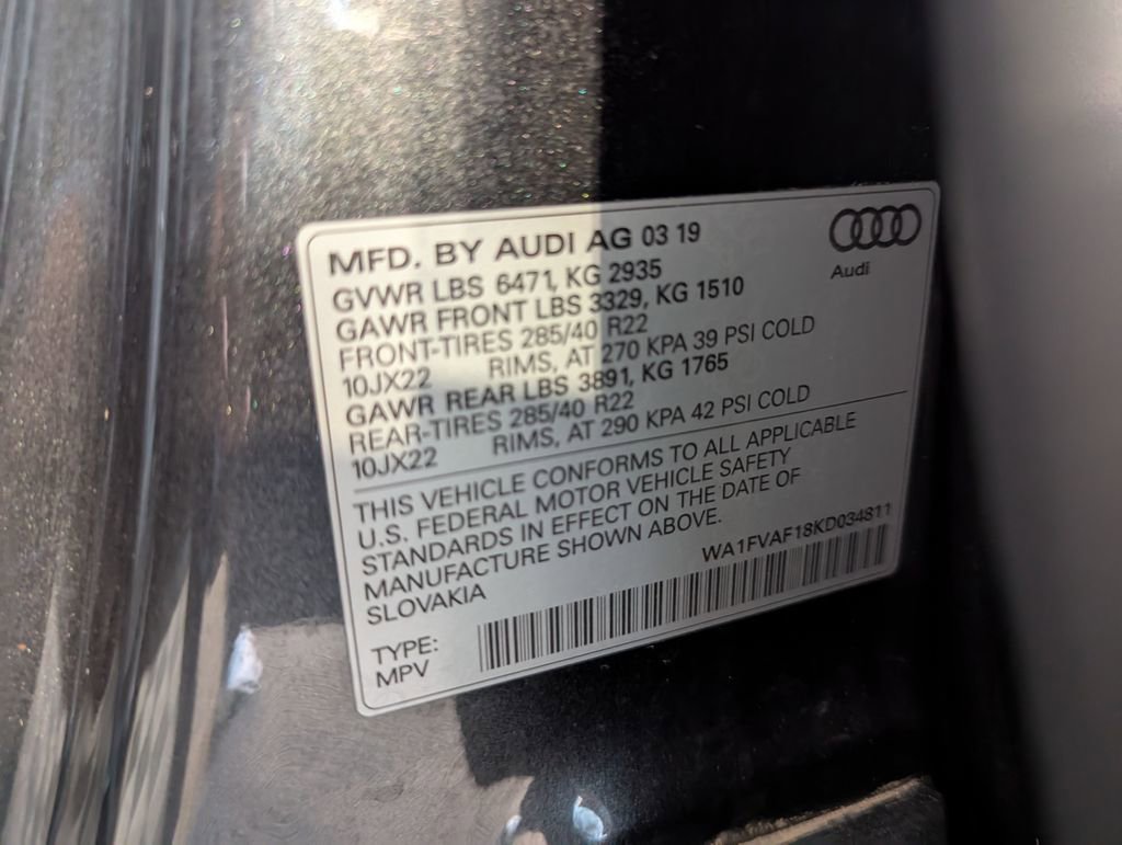 Used 2019 Audi Q8 Prestige w/ Luxury Package AWD/4WD image 33