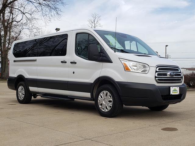 Used 2015 Ford Transit 350 XLT image 3