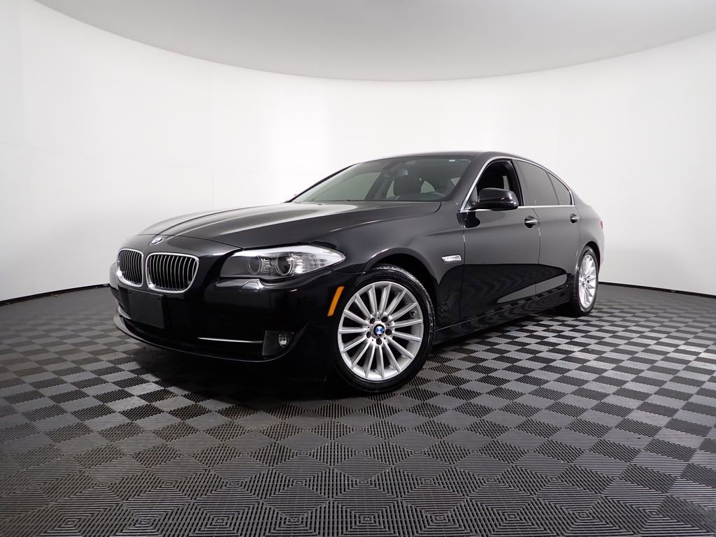 Used 2013 BMW 535i xDrive Sedan image 2