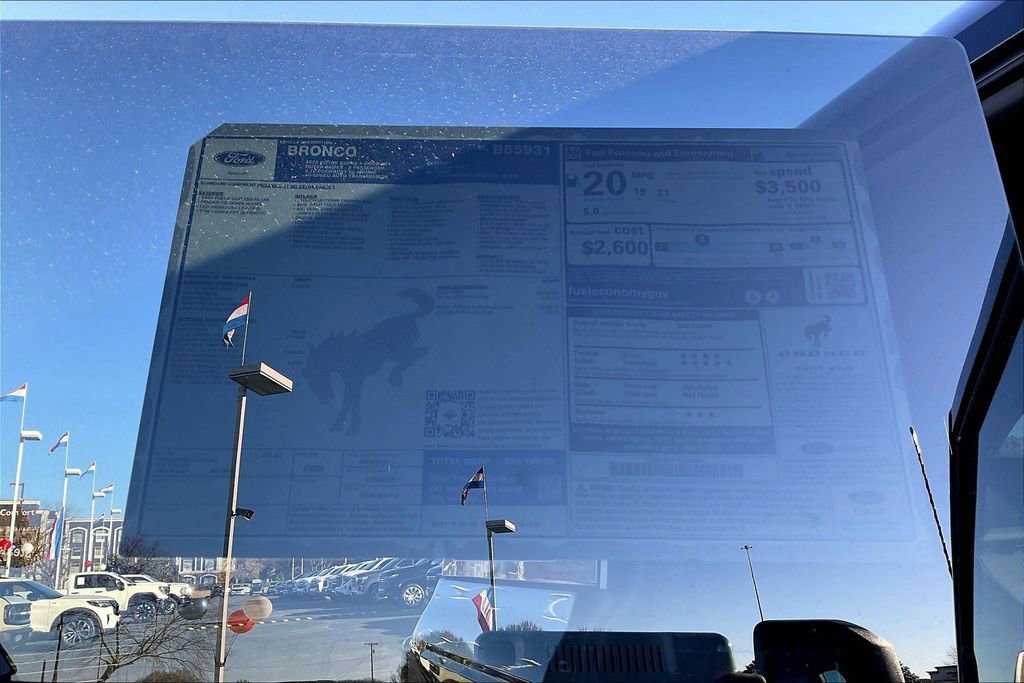 New 2025 Ford Bronco Outer Banks image 14