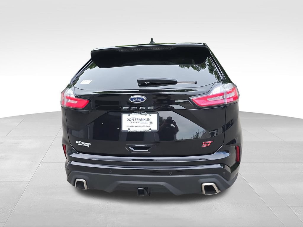 Used 2023 Ford Edge ST AWD/4WD image 4