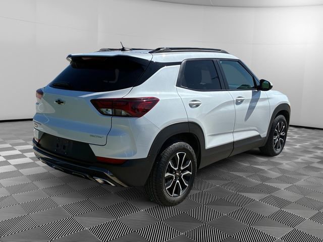Certified 2023 Chevrolet TrailBlazer ACTIV w/ Sun and Liftgate Package FWD image 5