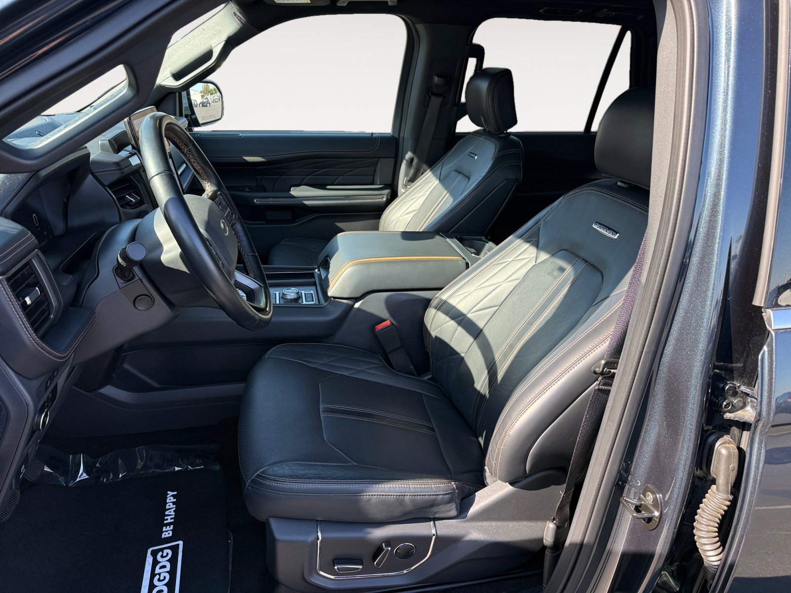 Used 2023 Ford Expedition Max Platinum image 10