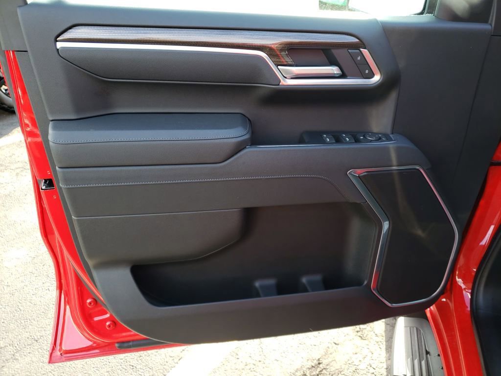 New 2026 Chevrolet Silverado 1500 LT image 10