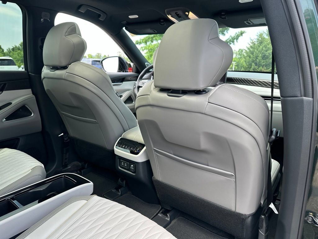 New 2027 INFINITI QX60 Autograph w/ Dark Cargo Package AWD/4WD image 24