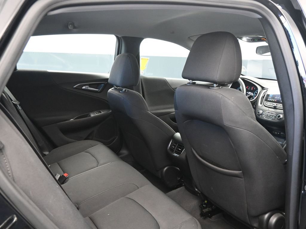 Used 2023 Chevrolet Malibu LT image 17