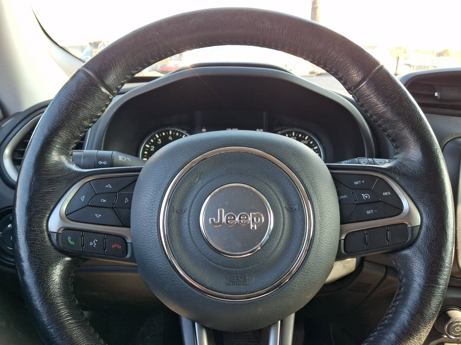 Used 2021 Jeep Renegade Limited image 18