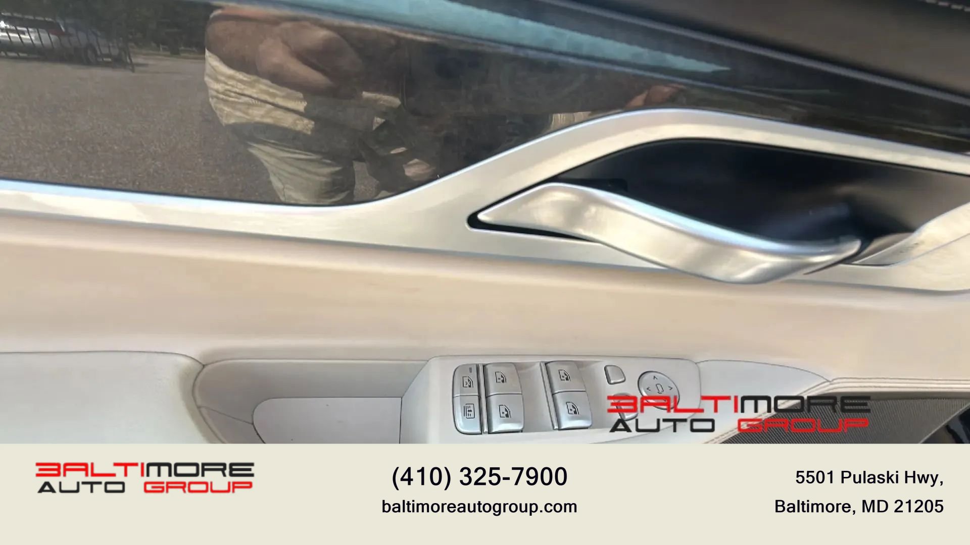 Used 2019 BMW 750i xDrive w/ Executive Package AWD/4WD image 31