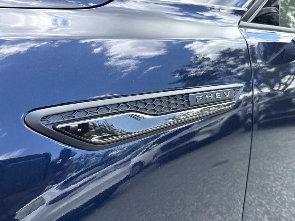New 2026 MAZDA CX-90 Plug-In Hybrid w/Premium Sport AWD/4WD image 12