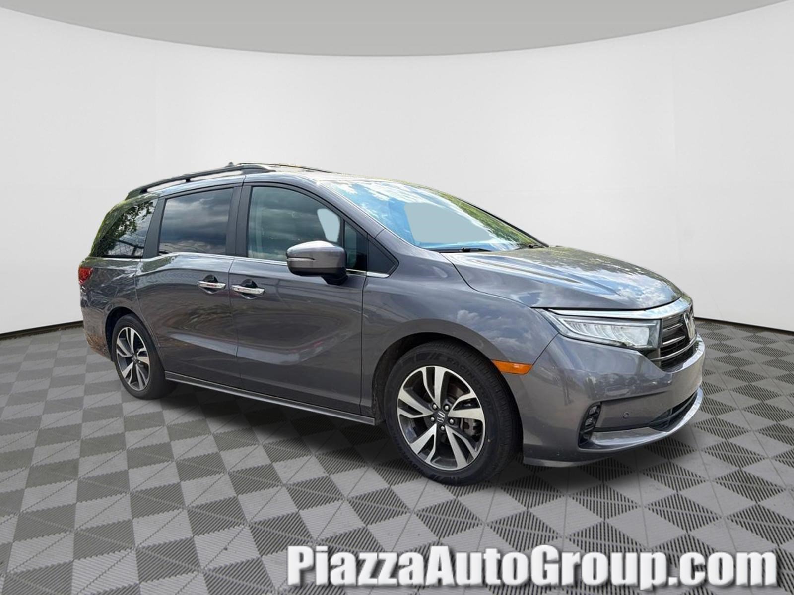 Used 2024 Honda Odyssey Touring