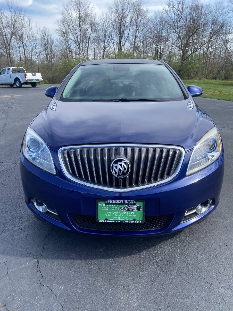 Used 2013 Buick Verano Leather FWD image 2