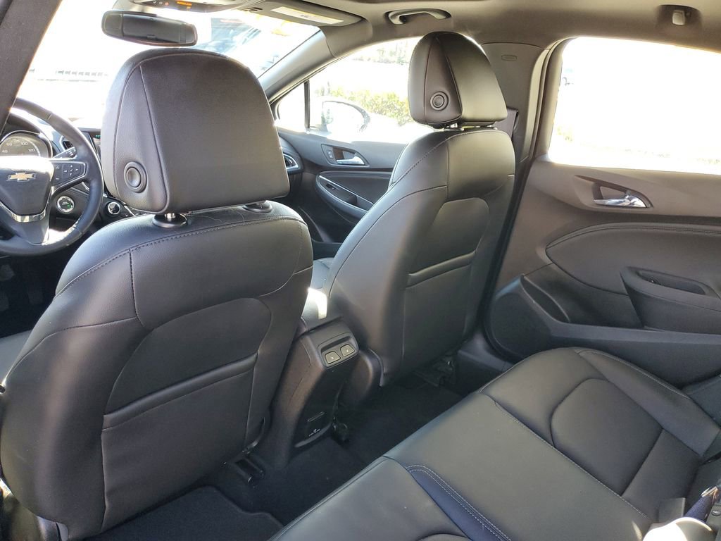 Used 2017 Chevrolet Cruze Premier image 20