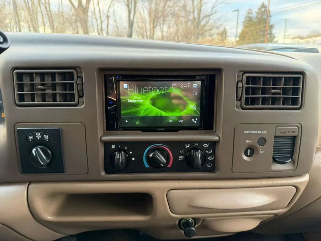 Used 1999 Ford F350 4x4 SuperCab DRW Super Duty image 11