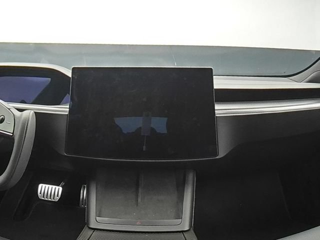 Used 2024 Tesla Model S Plaid AWD/4WD image 17