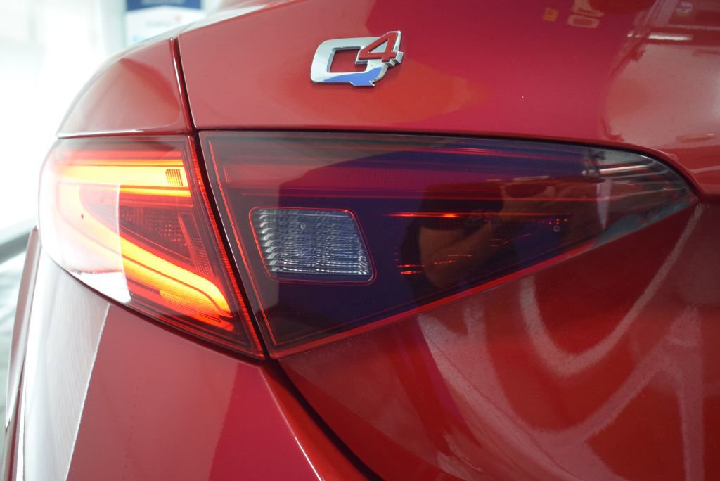 Used 2019 Alfa Romeo Giulia AWD w/ Cold Weather Package image 34