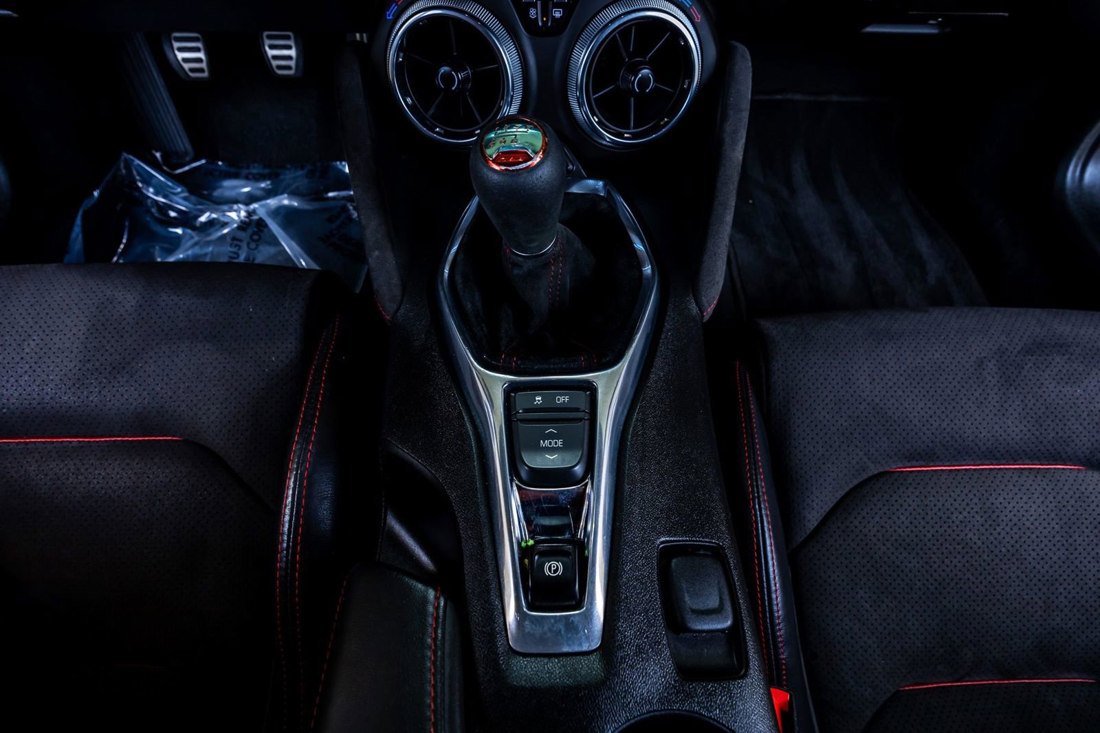 Used 2017 Chevrolet Camaro ZL1 RWD image 23
