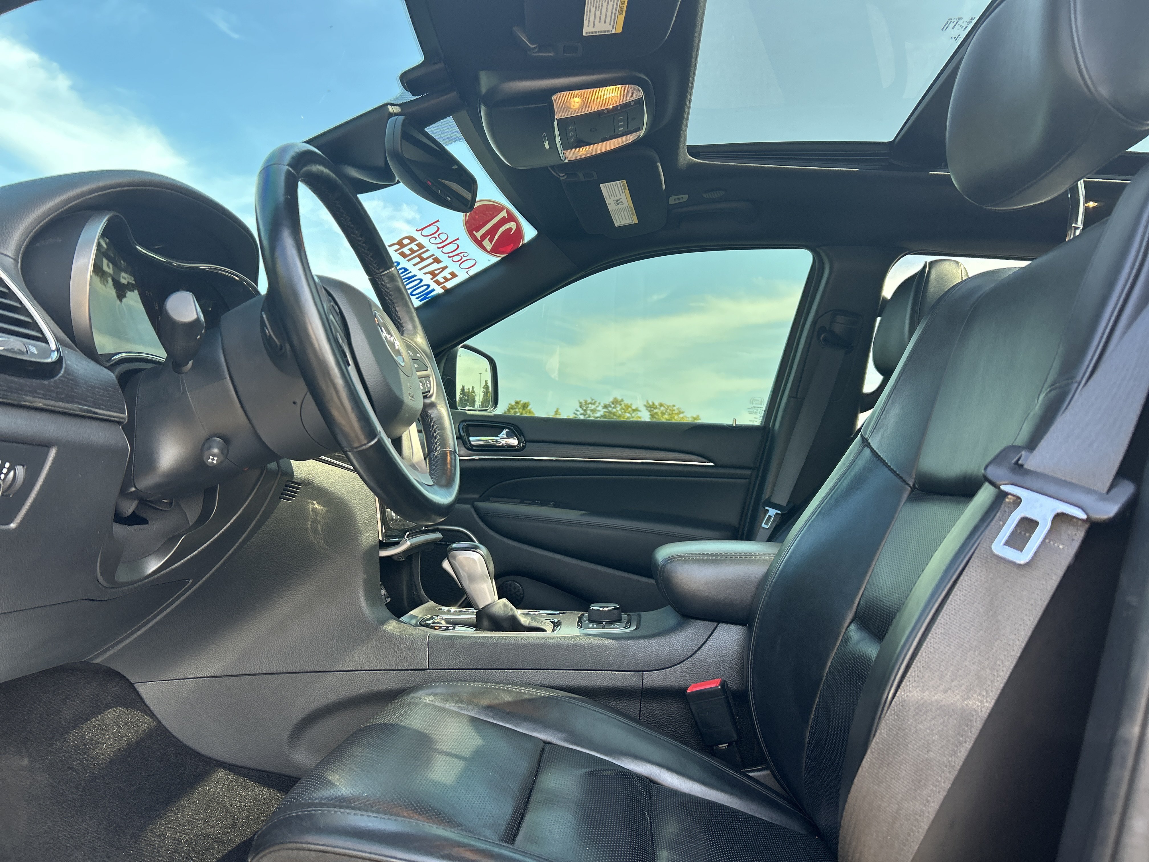 Used 2021 Jeep Grand Cherokee High Altitude AWD/4WD image 18