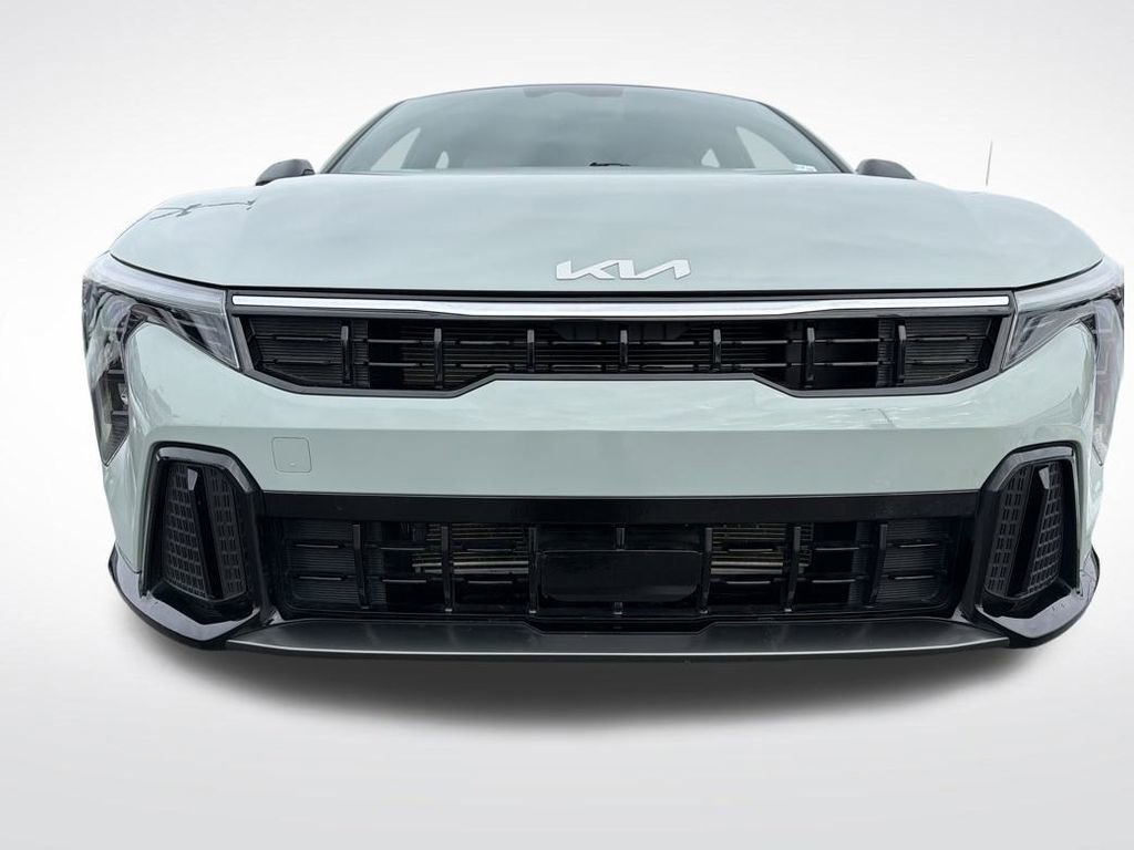 Used 2025 Kia K4 GT-Line w/ GT-Line Premium Package image 11