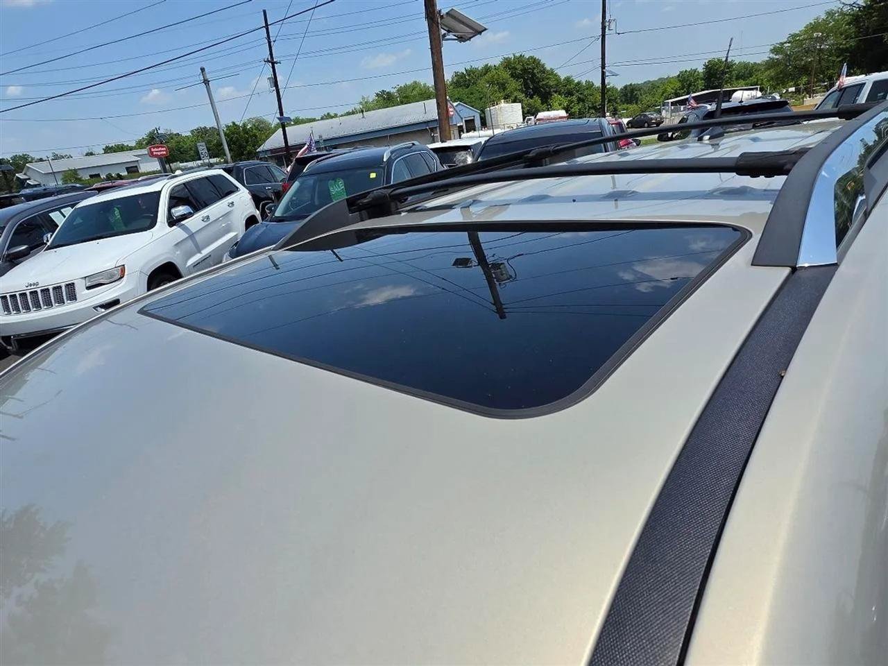 Used 2011 GMC Terrain SLT w/ Cargo Package AWD/4WD image 12
